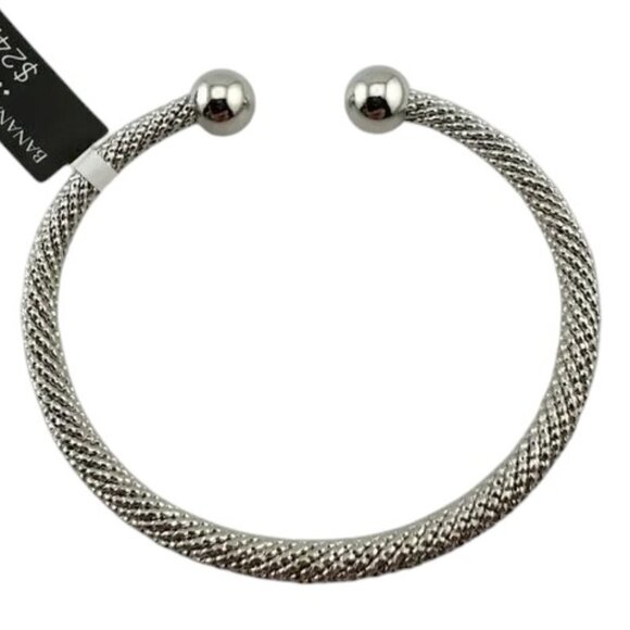 NWT BANANA REPUBLIC Silver tone Ball end Twisted Cable Cuff Bangle Bracelet NWT - Picture 2 of 4